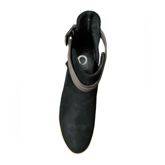 NEW Black Side Slit Cut-Out Booties - Picture 2 of 9